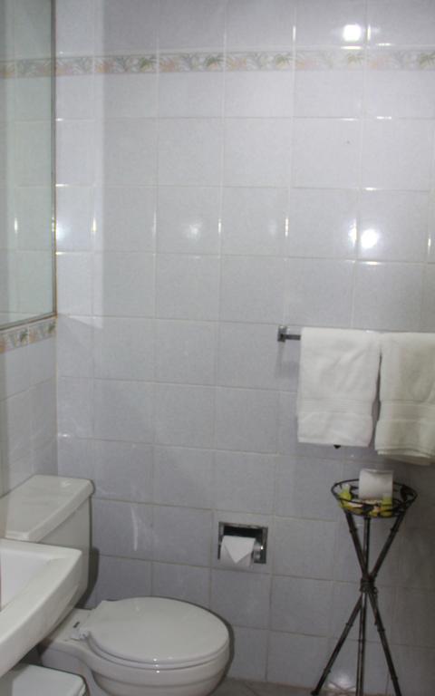 Hotel La Torre Guayaquil Exterior foto